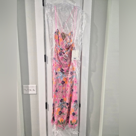 Mac Duggal Pink Embellished Lace & Sequin Gown, size 2, NWT - Picture 5 of 13